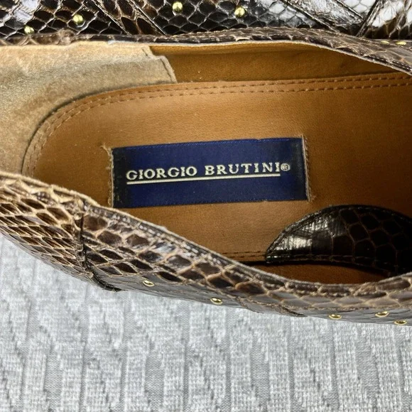 Giorgio Brutini genuine snake skin Men (9) extremely rare gold studs dress shoes